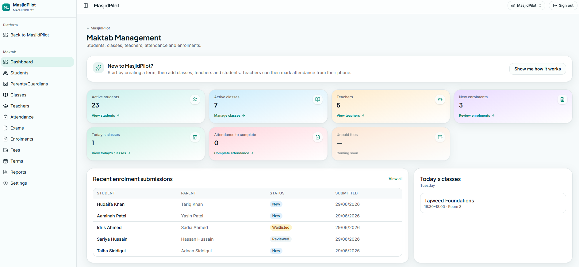 MasjidPilot Maktab admin dashboard with students, classes and attendance